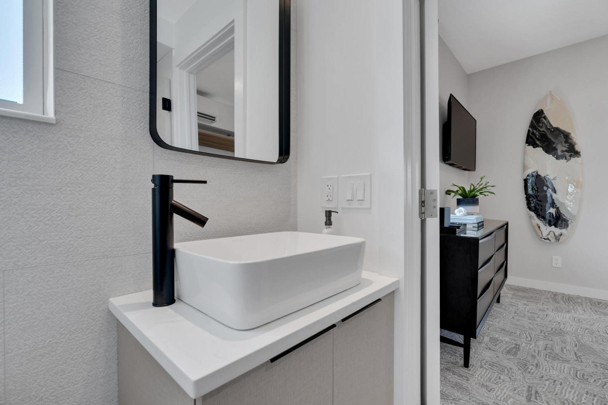 The St Laurent Guest Rooms 애즈베리 파크 외부 사진